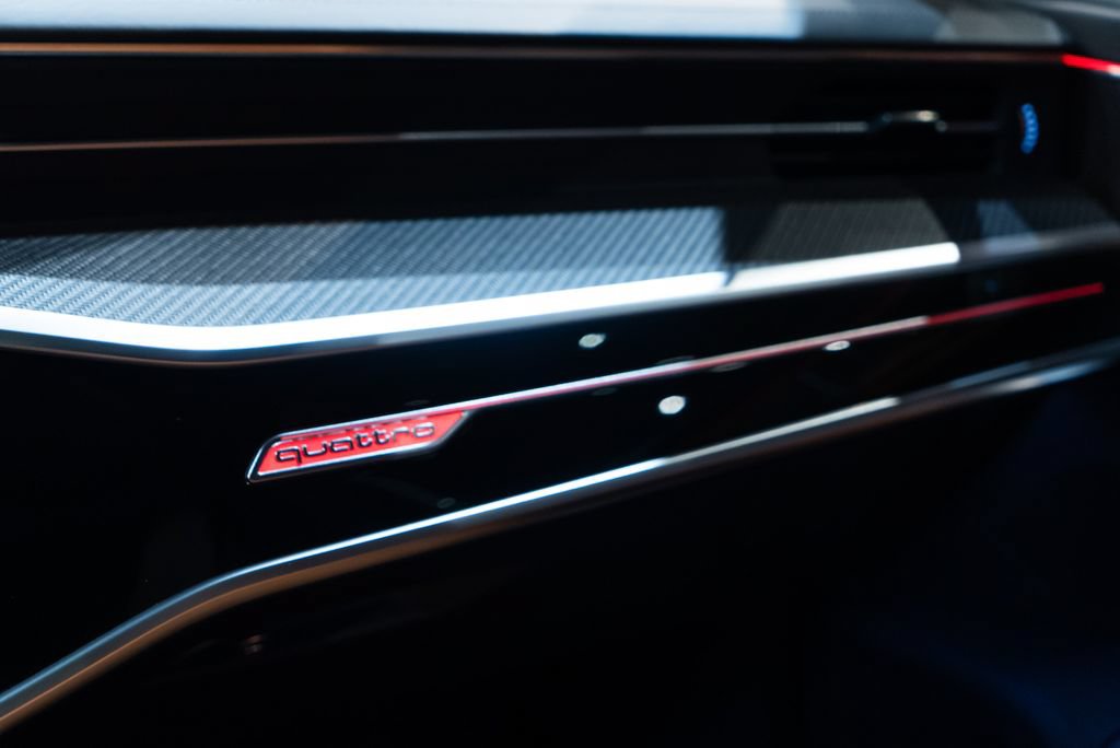 Used 2021 Audi RS 6 AWD/4WD image 42