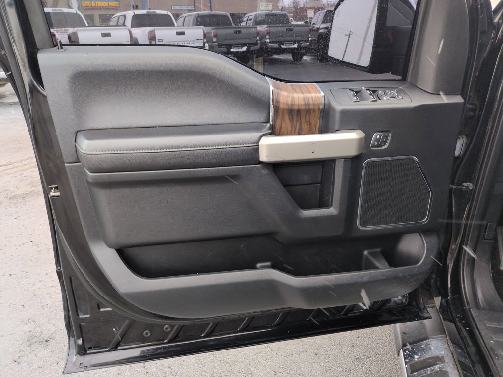 Used 2019 Ford F150 Lariat w/ Equipment Group 502A Luxury image 10