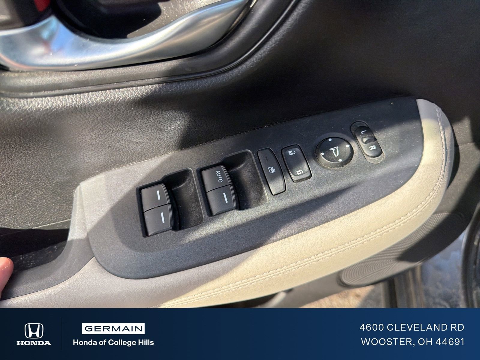 Used 2023 Honda HR-V LX image 15