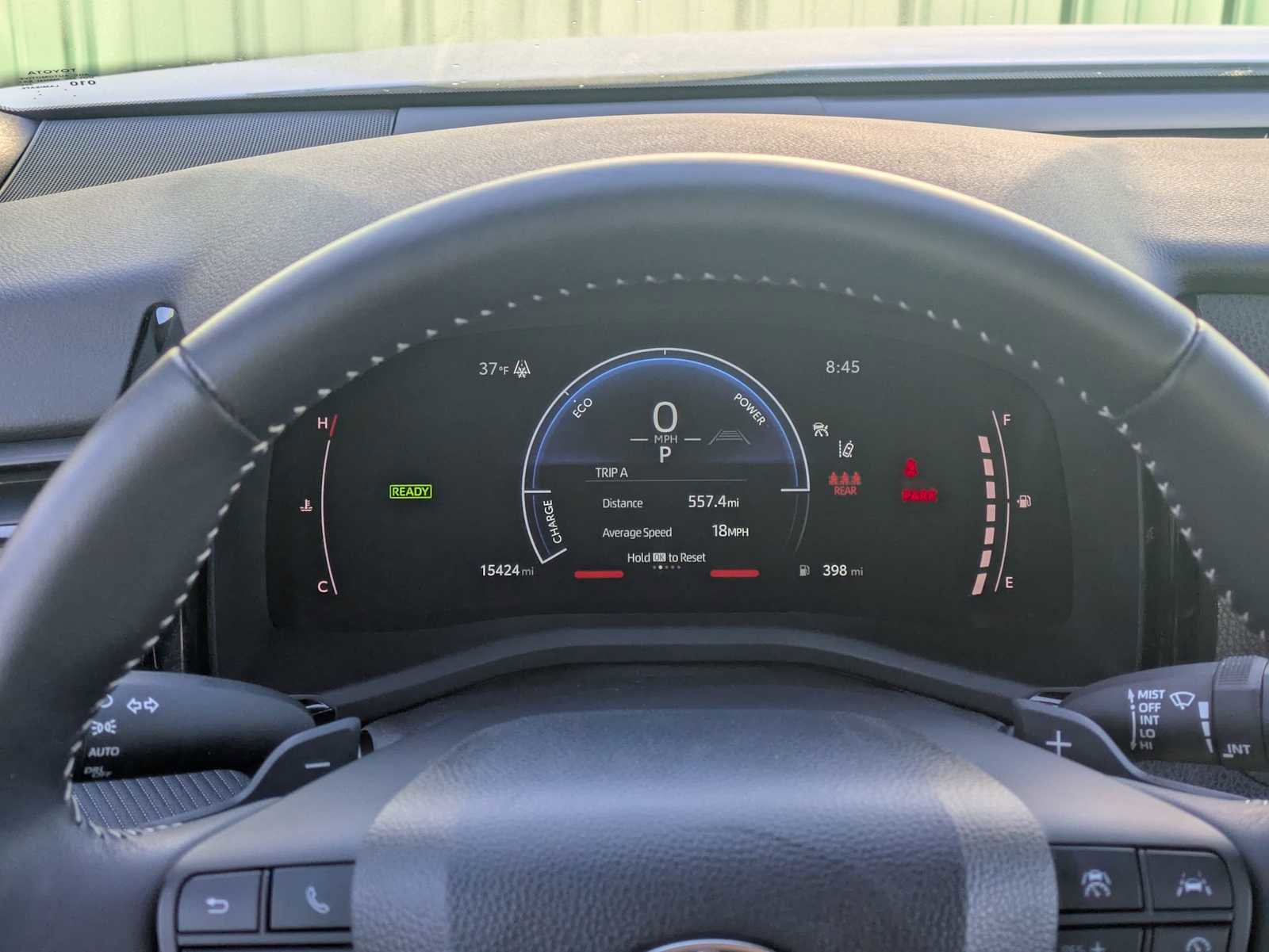 Used 2025 Toyota Camry SE image 32