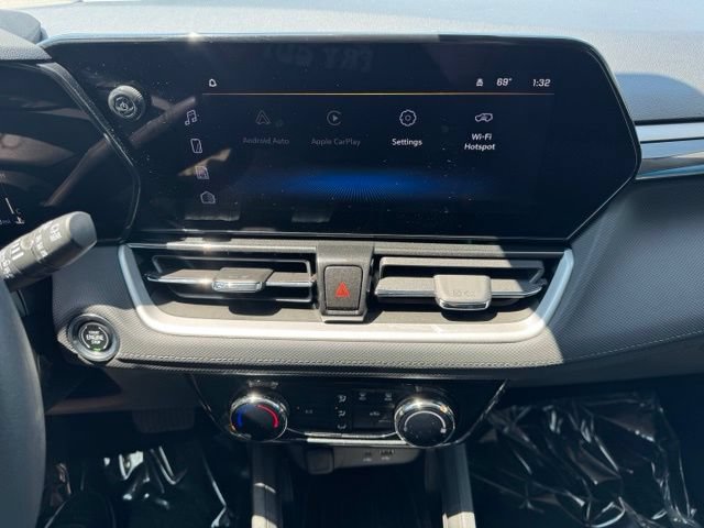 Certified 2025 Chevrolet TrailBlazer LT AWD/4WD image 11