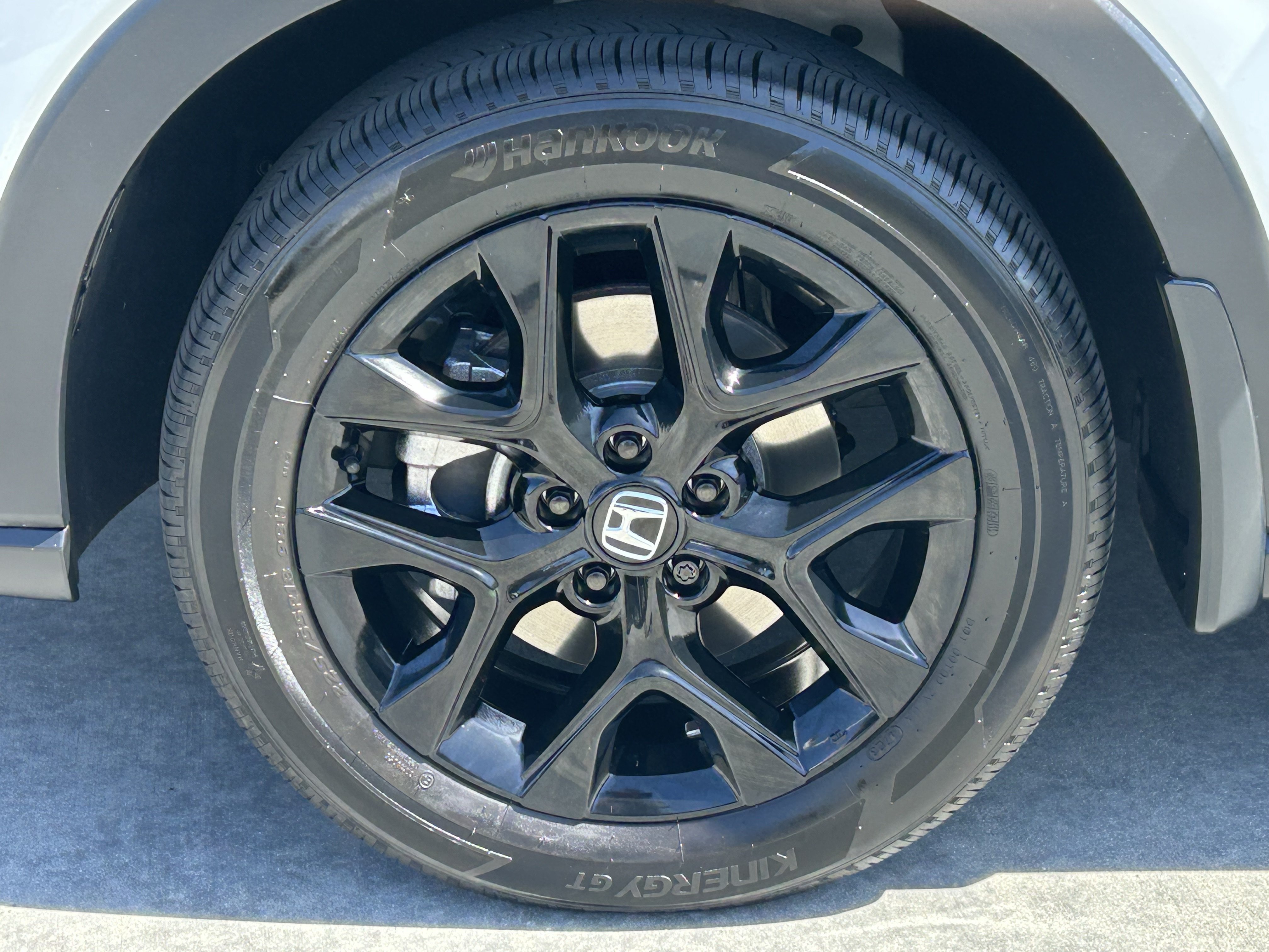 Used 2024 Honda HR-V Sport image 8