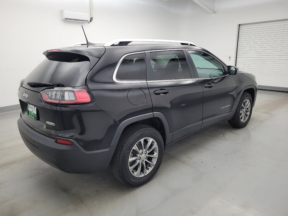 Used 2019 Jeep Cherokee Latitude Plus w/ Cold Weather Group AWD/4WD image 10
