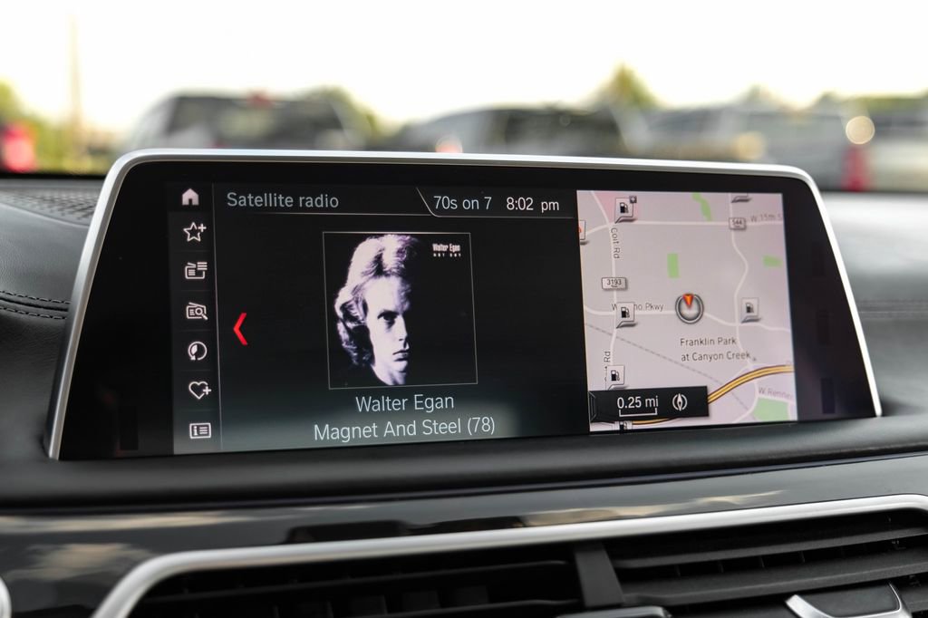 Used 2019 BMW ALPINA B7 xDrive w/ Luxury Rear Seating Package image 30