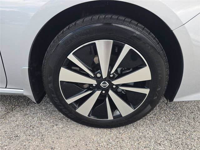 Used 2022 Nissan Altima 2.5 SV AWD/4WD image 29