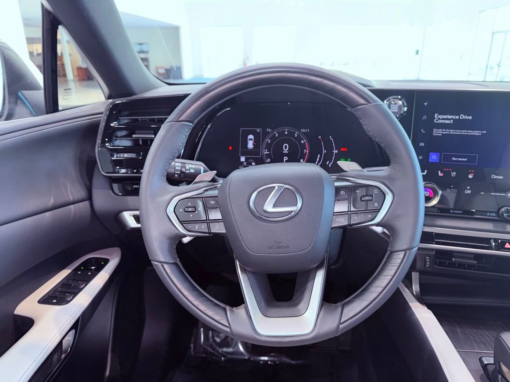 Used 2024 Lexus RX 350 Premium w/ Accessory Package (Z1) FWD image 18