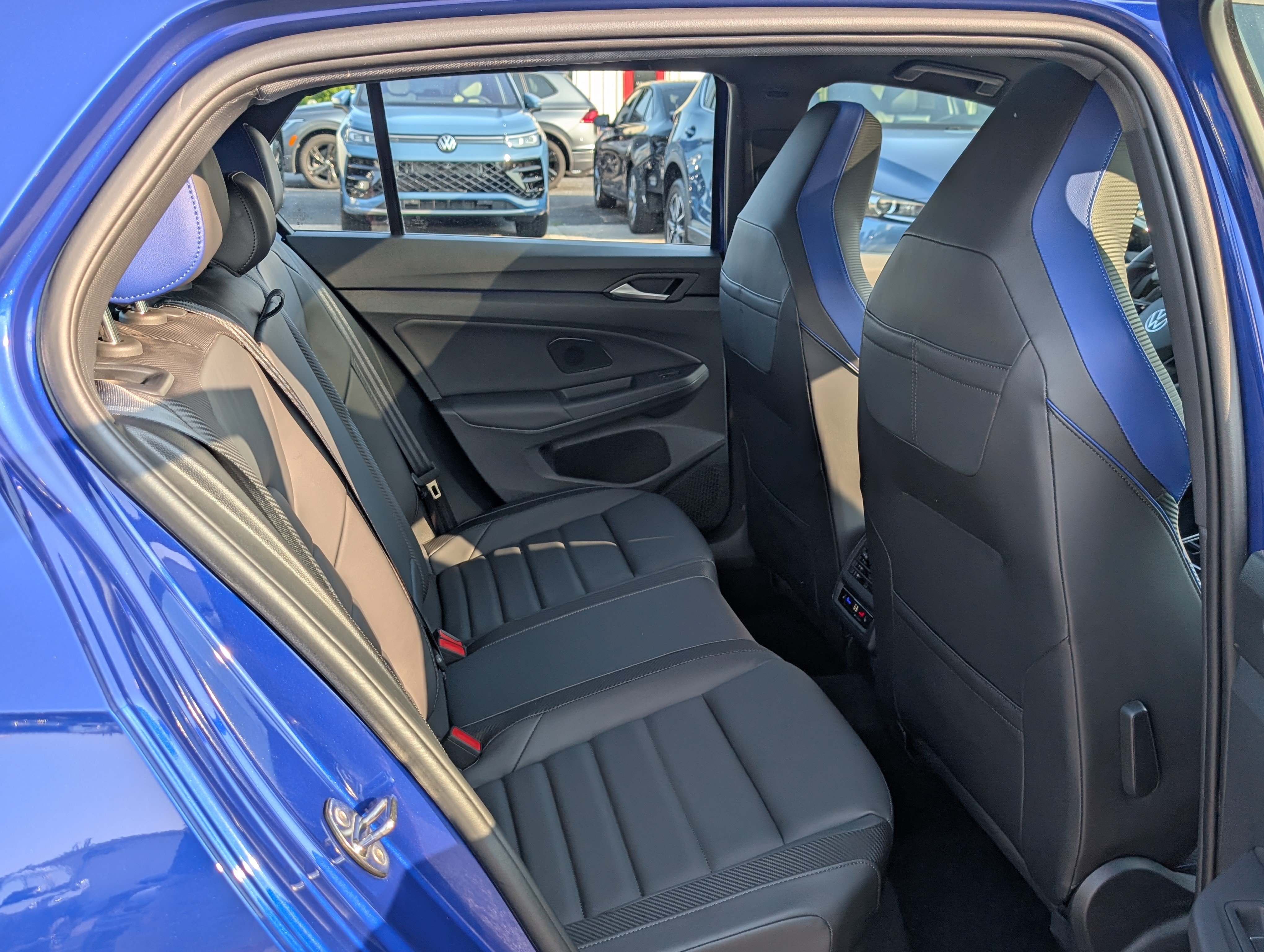 Used 2026 Volkswagen Golf AWD/4WD image 12