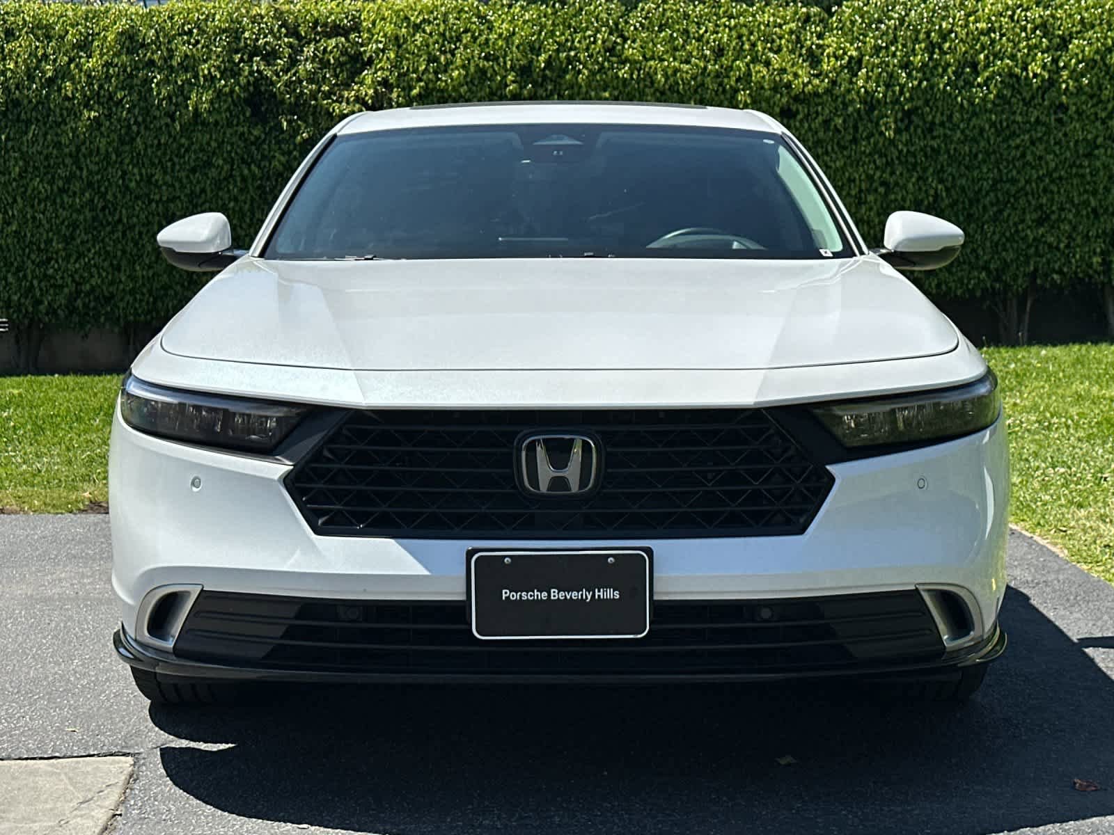 Used 2023 Honda Accord Touring image 11