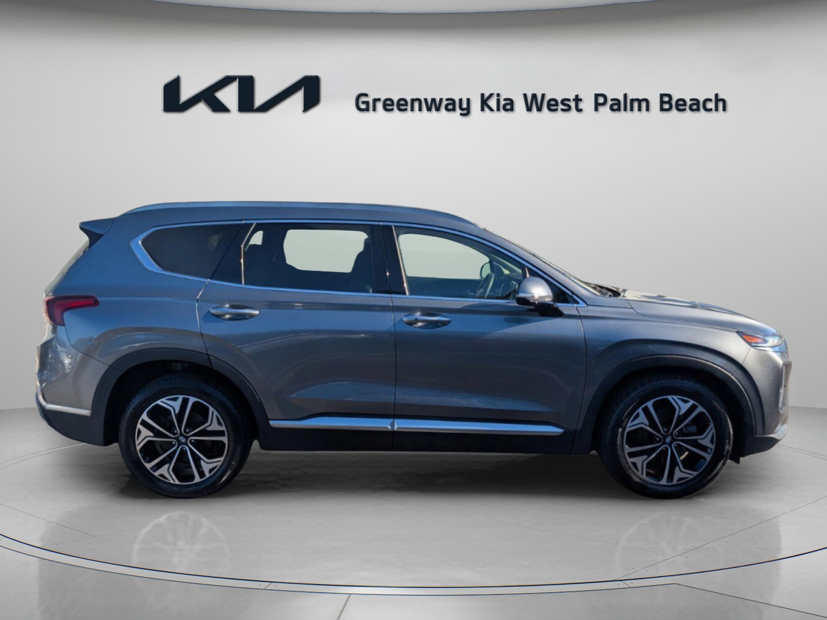 Used 2019 Hyundai Santa Fe Limited image 9