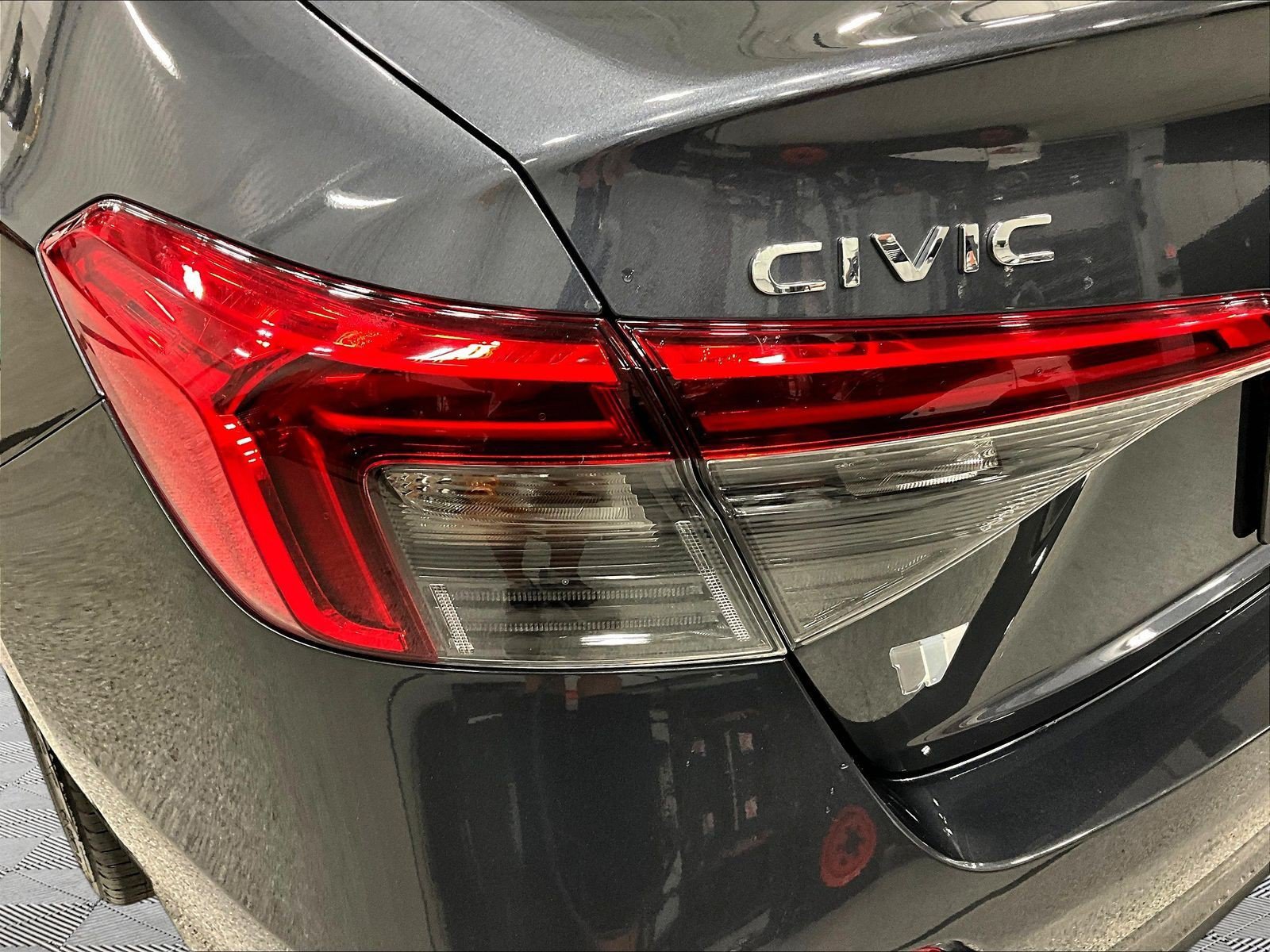 Used 2024 Honda Civic Sport image 23