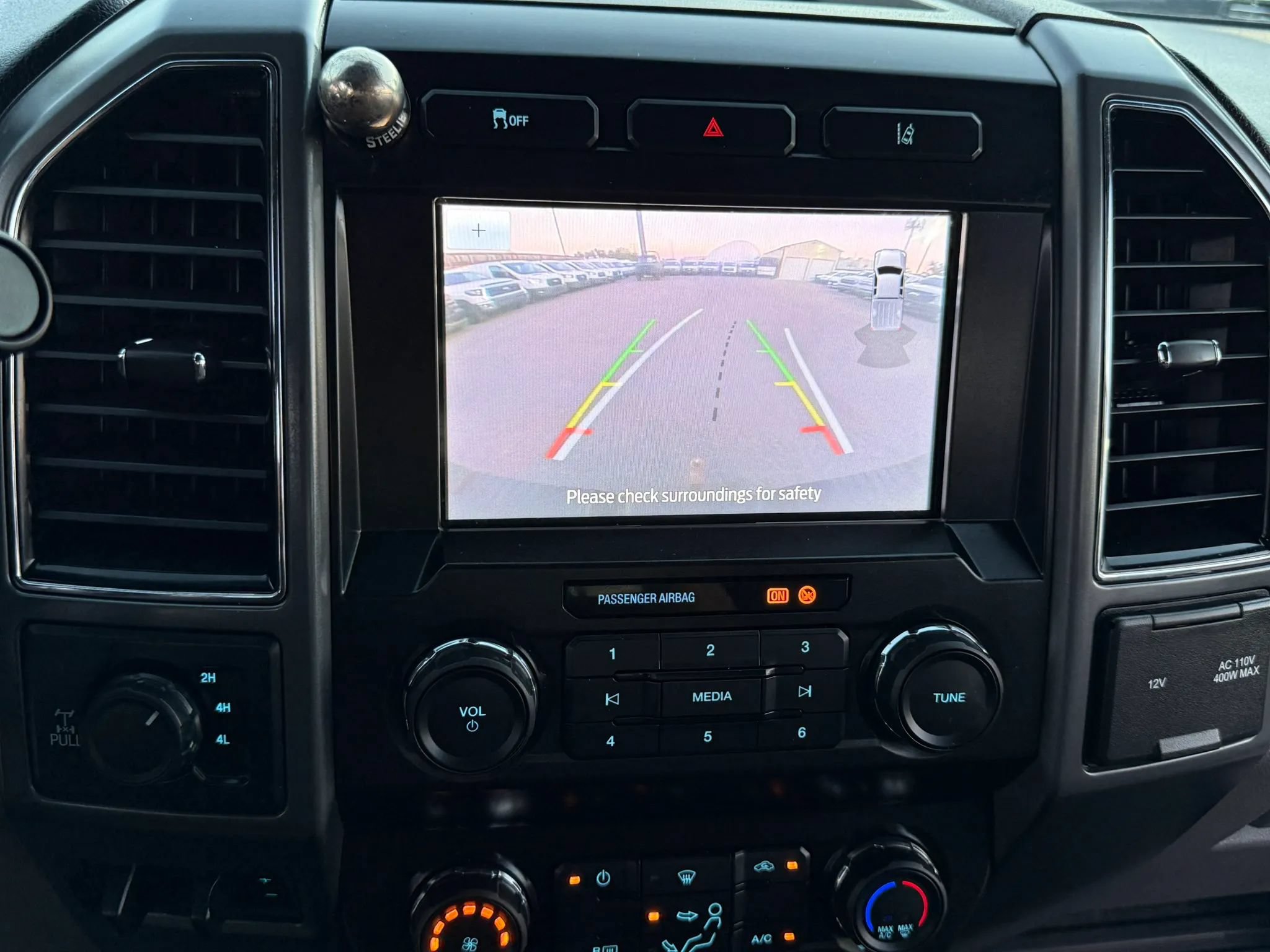 Used 2020 Ford F250 XLT AWD/4WD image 28