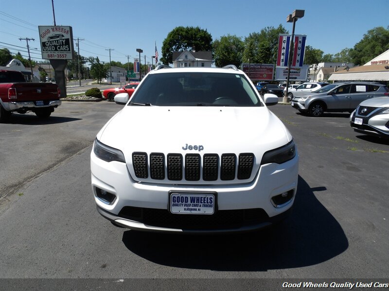 Used 2019 Jeep Cherokee Limited AWD/4WD image 2