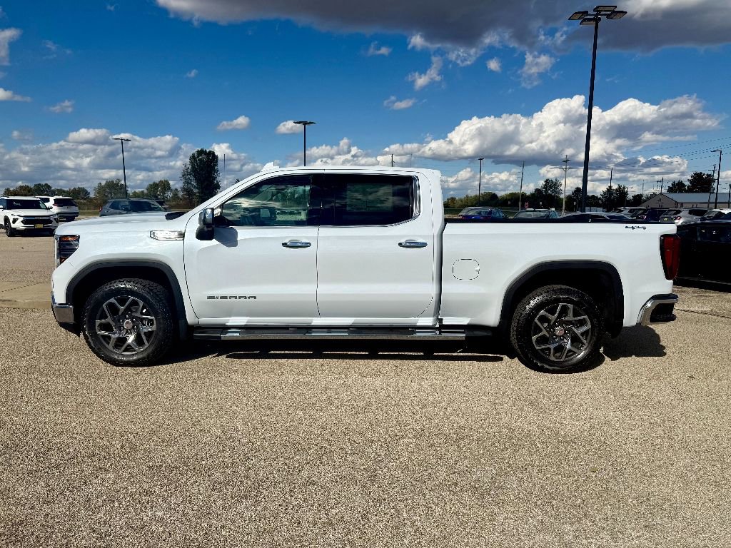 New 2026 GMC Sierra 1500 SLT w/ SLT Premium Package image 1