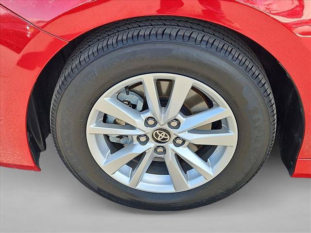 Used 2025 Toyota Camry LE FWD image 28