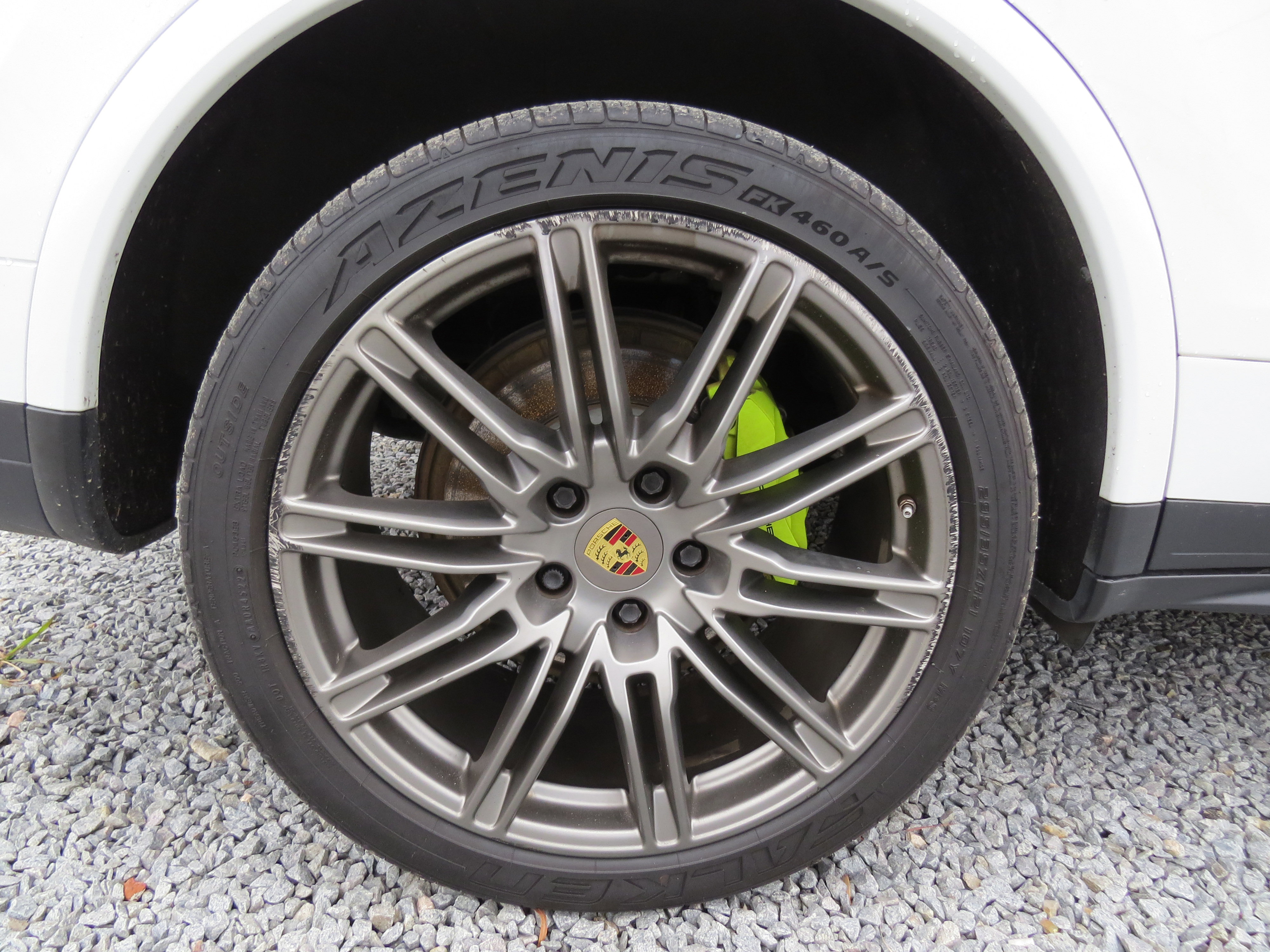 Used 2017 Porsche Cayenne S Platinum w/ Premium Package (PJW) image 11