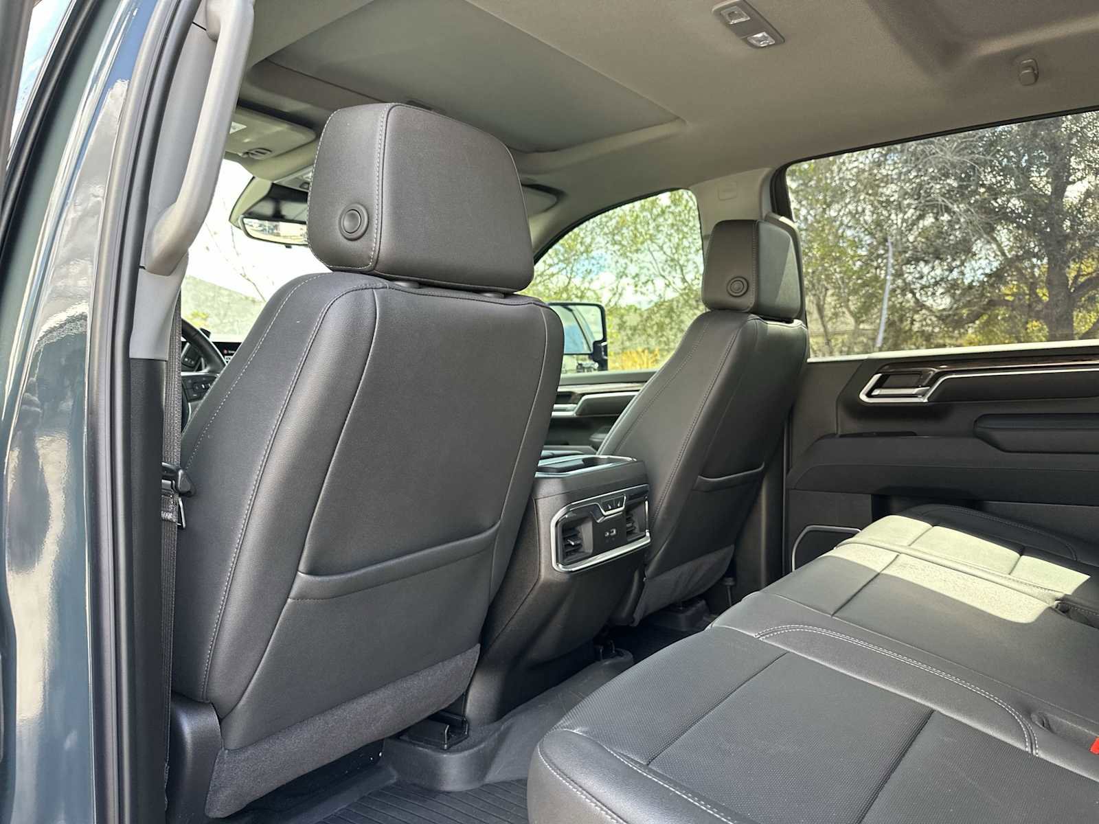 Used 2025 Chevrolet Silverado 2500 LTZ w/ Trail Boss Package image 16