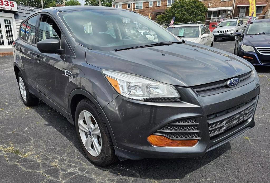Used 2016 Ford Escape S image 1