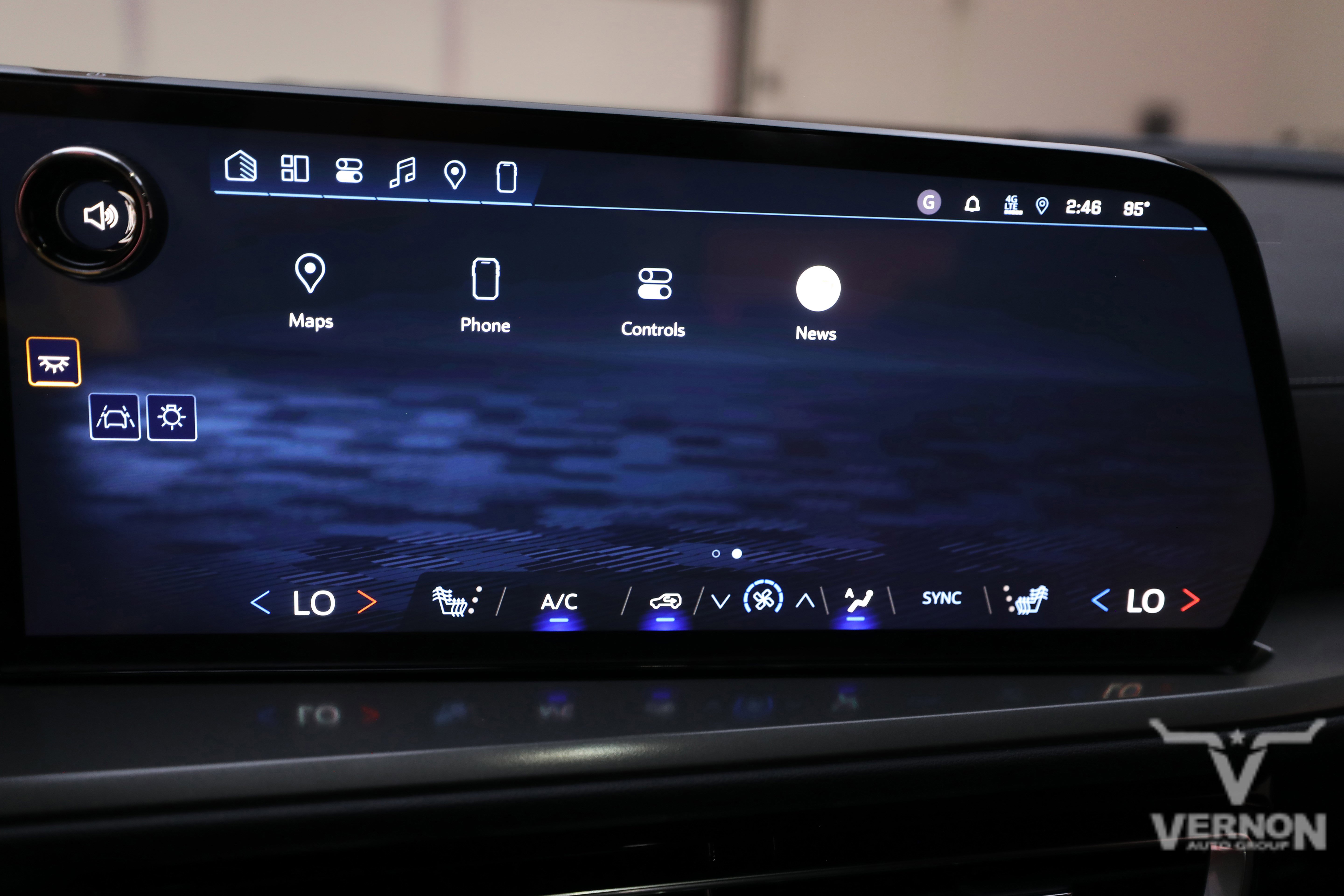 New 2026 Chevrolet Traverse LT image 28