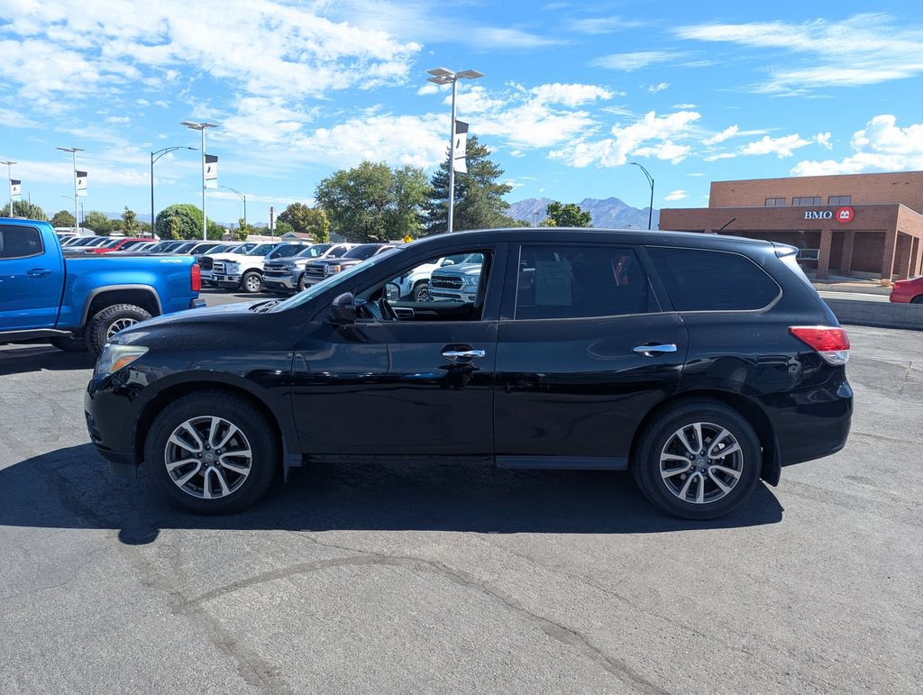 Used 2014 Nissan Pathfinder S FWD image 8