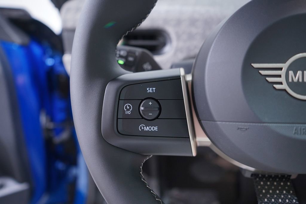 New 2026 MINI Cooper 2-Door Hardtop image 16