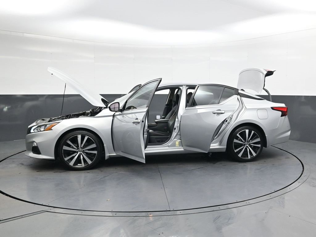 Used 2020 Nissan Altima 2.5 SR w/ Premium Package image 45