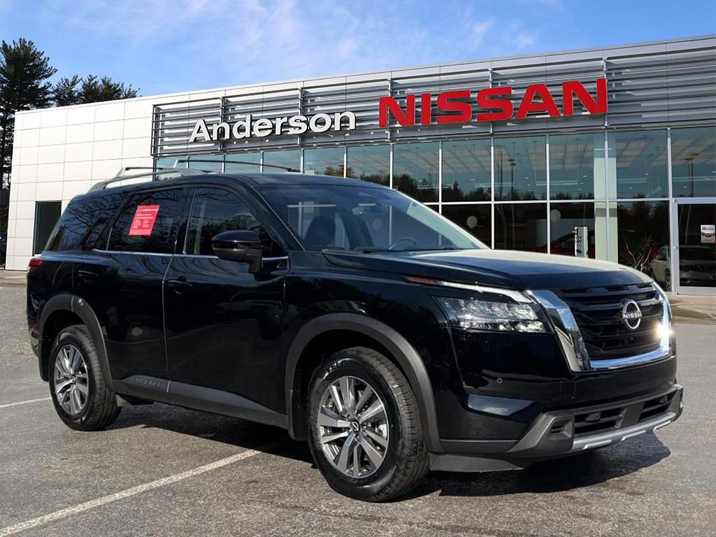 Certified 2025 Nissan Pathfinder SL