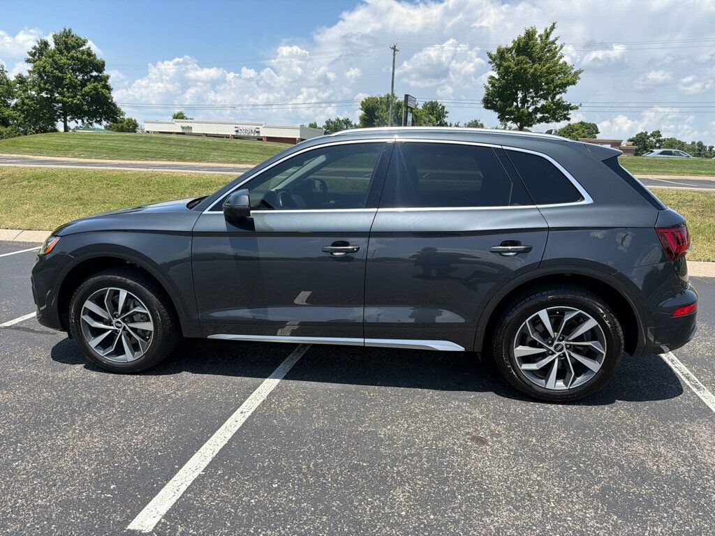 Used 2021 Audi Q5 2.0T Premium w/ Convenience Package AWD/4WD image 7