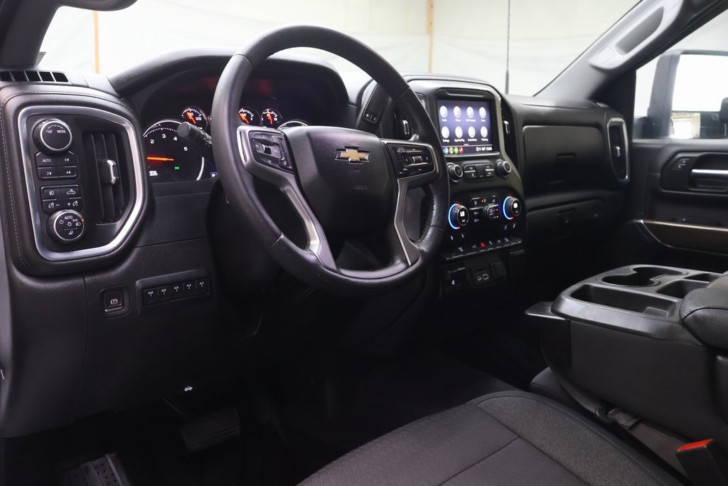 Used 2022 Chevrolet Silverado 3500 LT w/ Convenience Package AWD/4WD image 17
