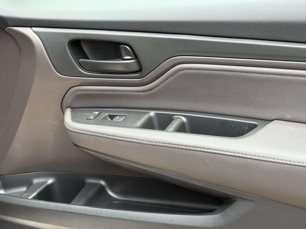 Used 2019 Honda Odyssey Touring image 8