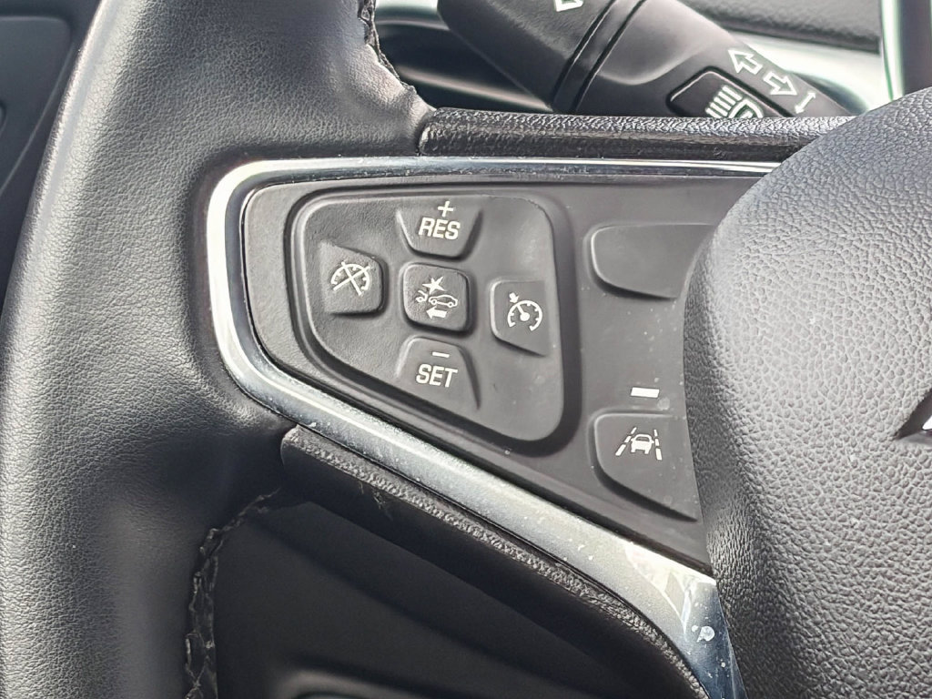 Used 2024 Chevrolet Equinox LT AWD/4WD image 17