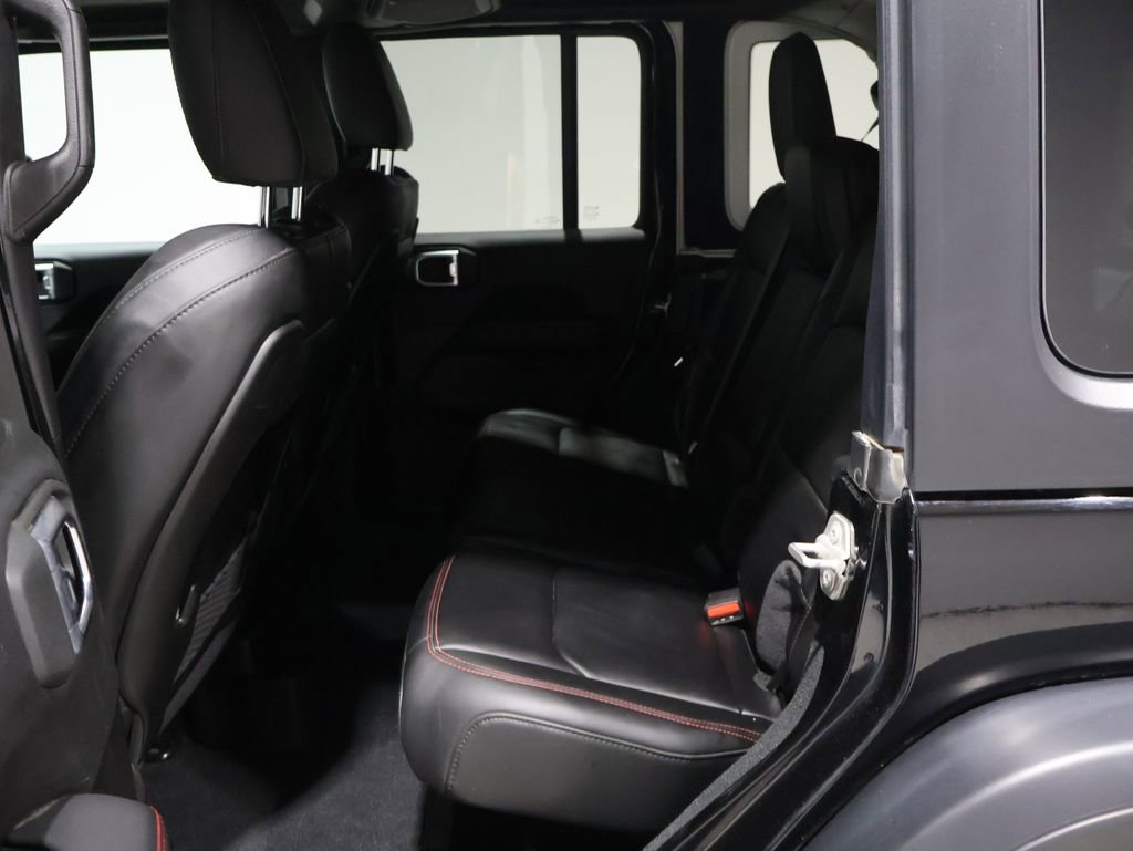 Used 2024 Jeep Wrangler Unlimited Rubicon w/ Convenience Group image 18