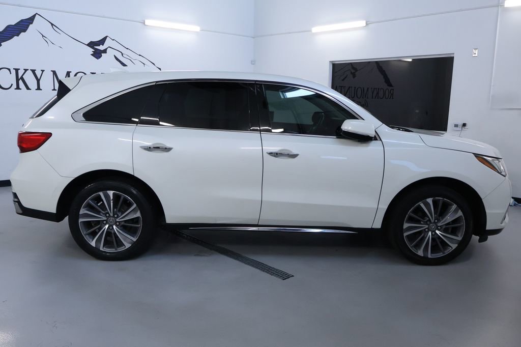 Used 2018 Acura MDX w/ Technology & Entertainment image 8