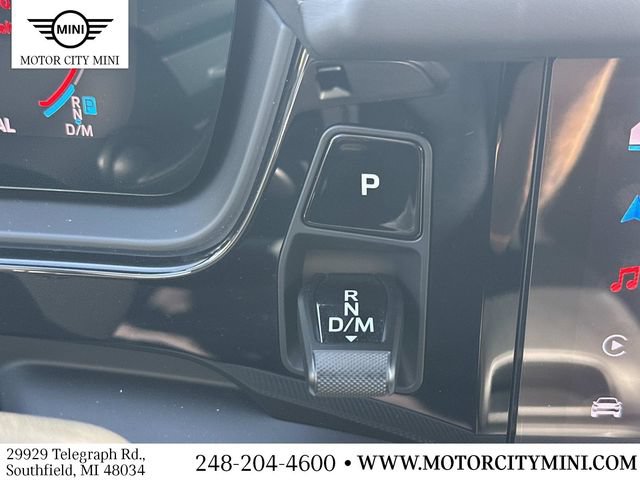 Used 2024 Porsche Cayenne AWD/4WD image 32