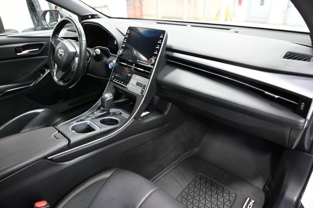 Used 2020 Toyota Avalon XSE w/ All Weather Liner Package image 14