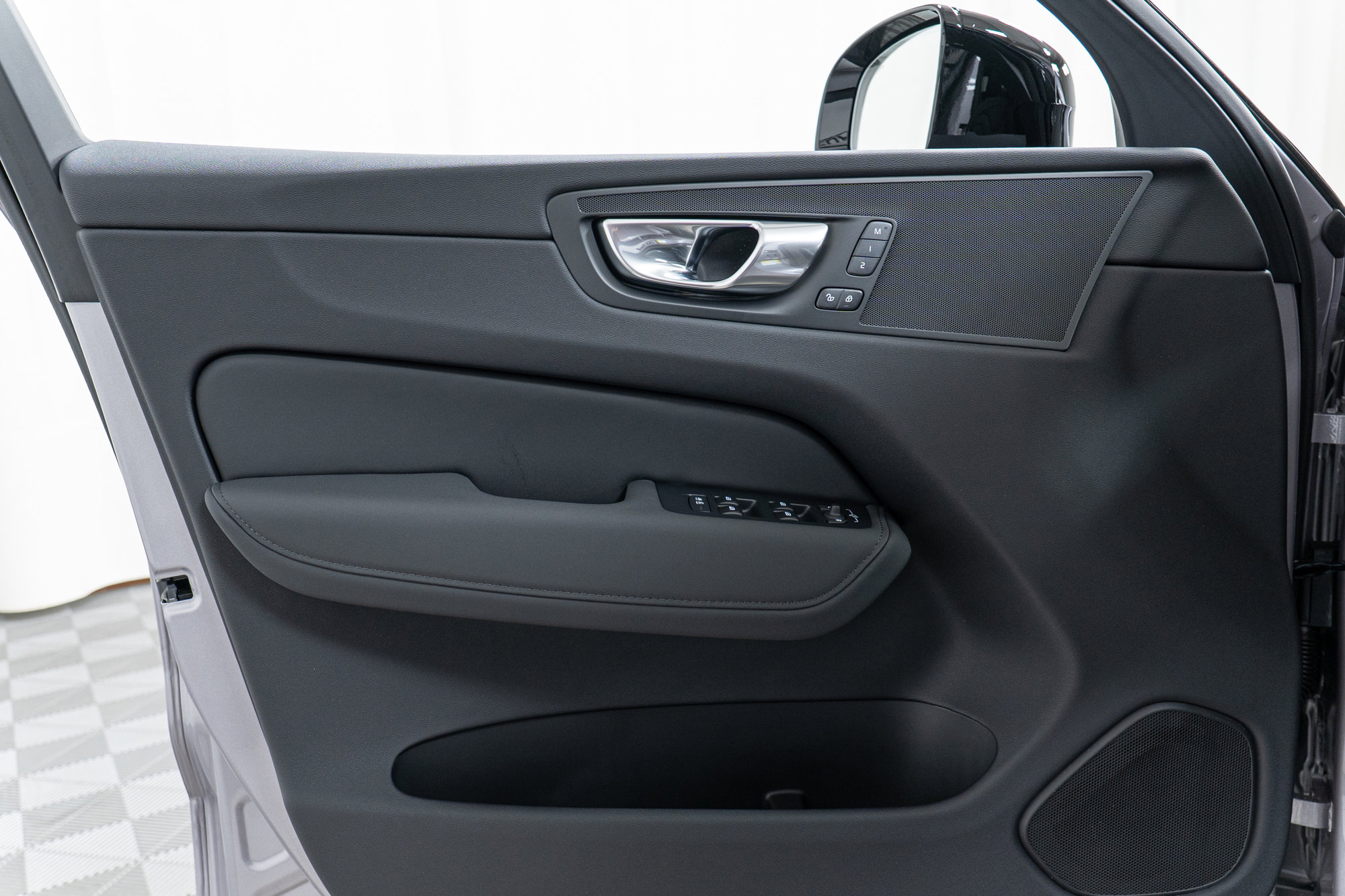 New 2026 Volvo XC60 B5 Plus w/ Protection Package Premier image 11