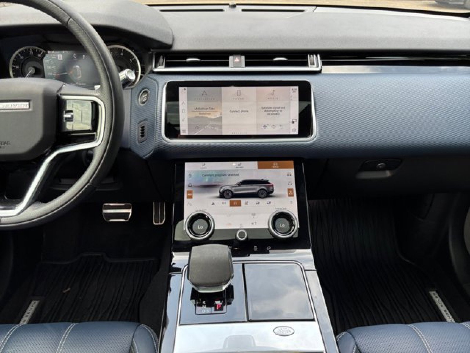 Certified 2022 Land Rover Range Rover Velar R-Dynamic S image 14