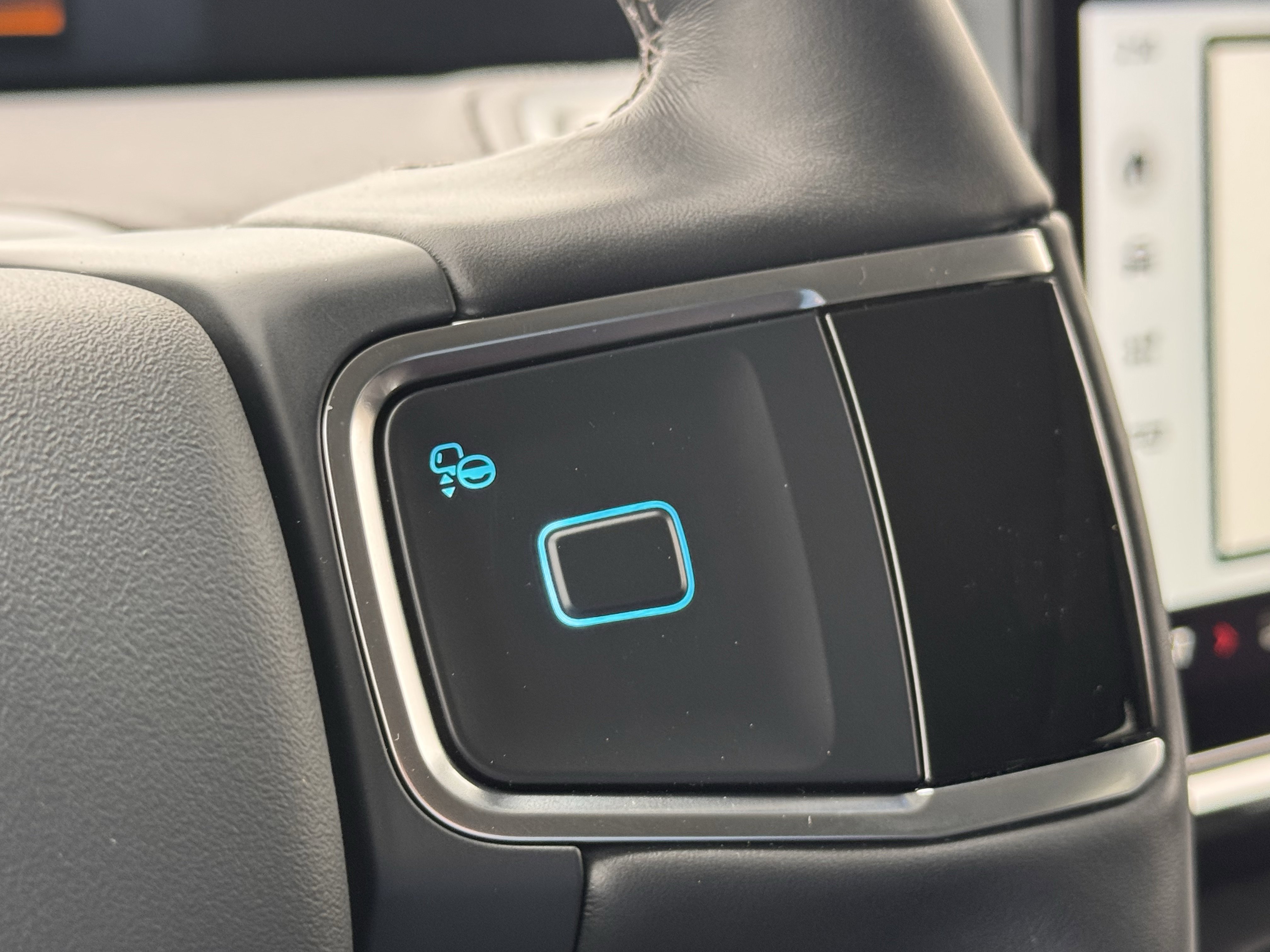 New 2026 Ford Expedition Platinum image 15