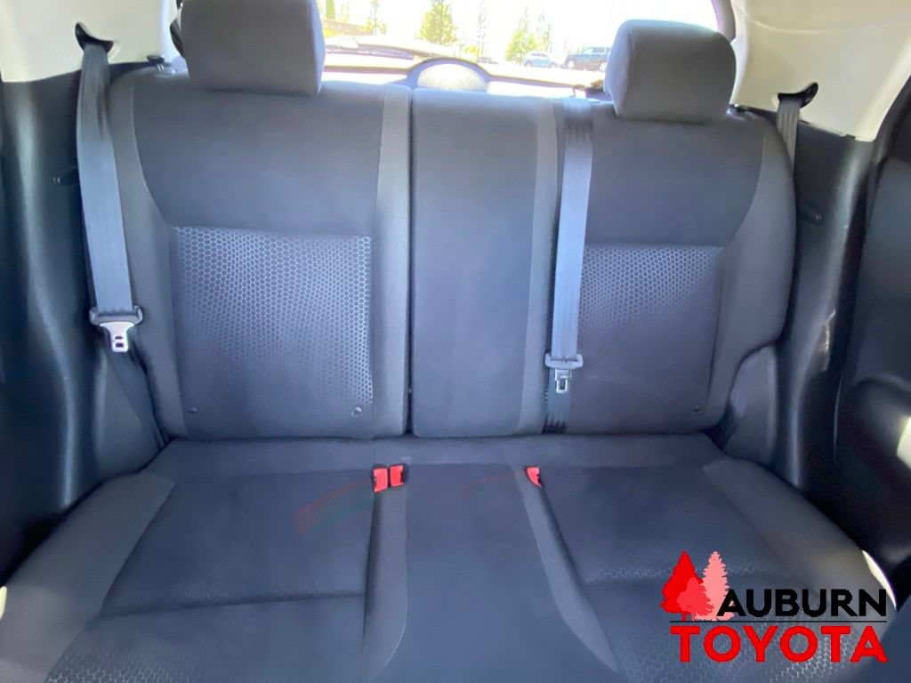 Used 2011 Nissan Juke SV FWD image 19