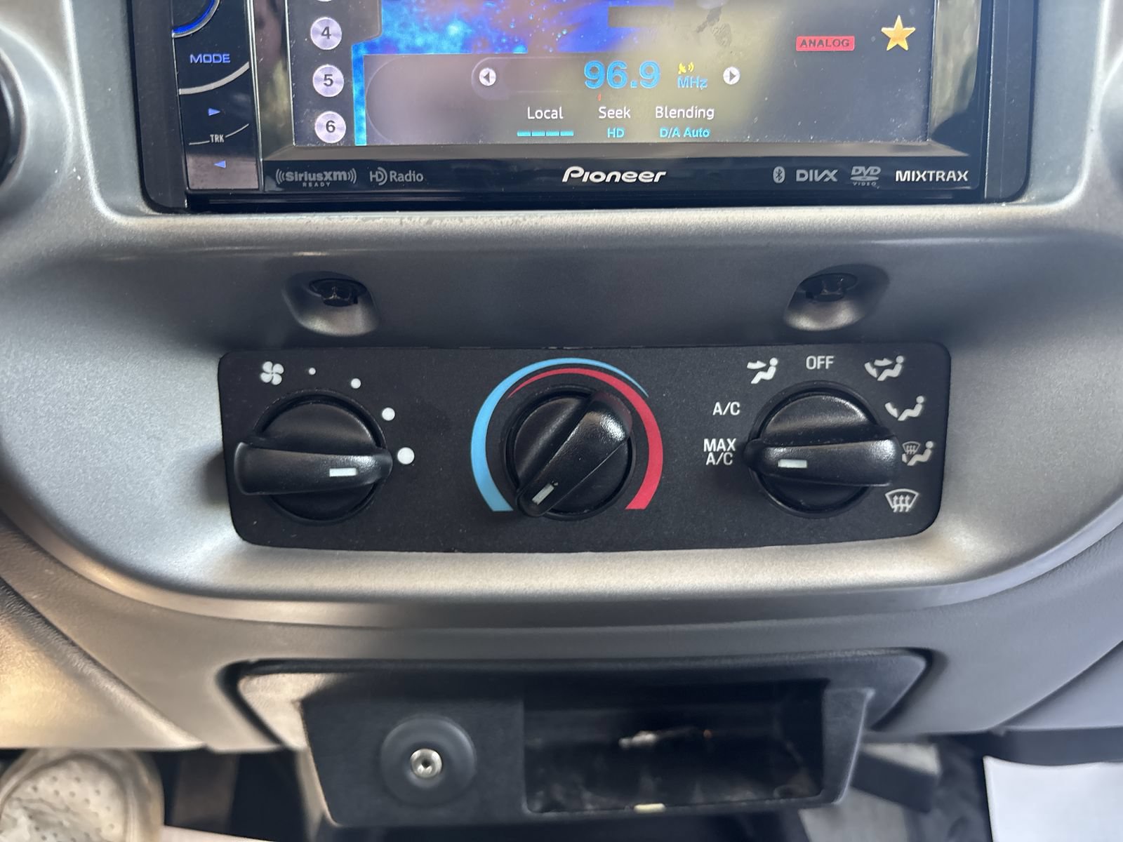 Used 2008 Ford Ranger XLT RWD image 20