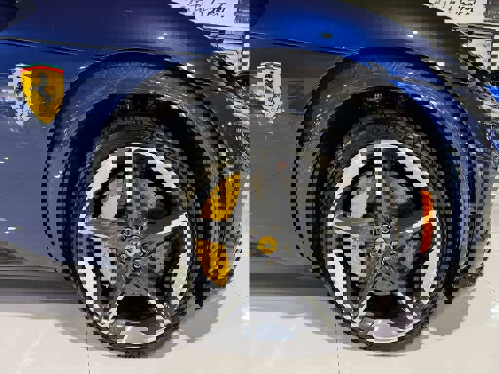 Used 2024 Ferrari Purosangue image 58