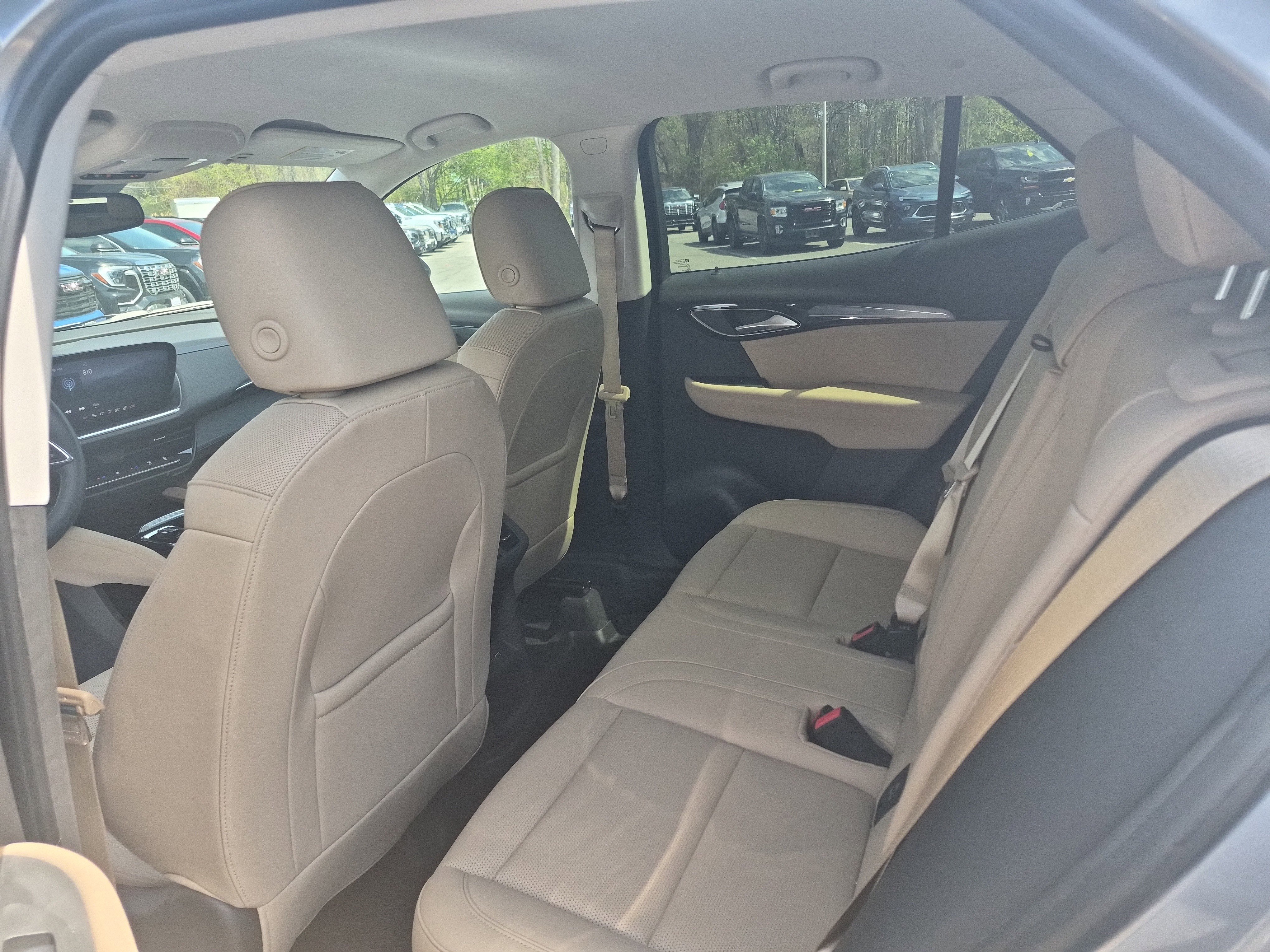 Certified 2024 Buick Envision Preferred AWD/4WD image 10