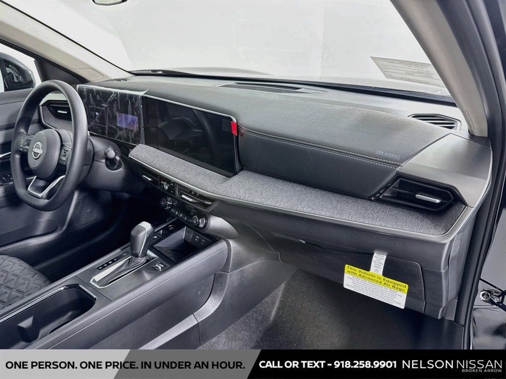 New 2027 Nissan Kicks SV w/ Cold Weather Package FWD image 27