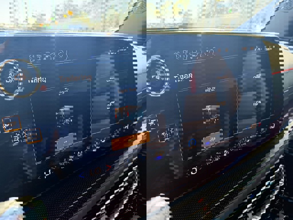 New 2026 Chevrolet Traverse RS w/ LPO, Floor Liner Package image 30