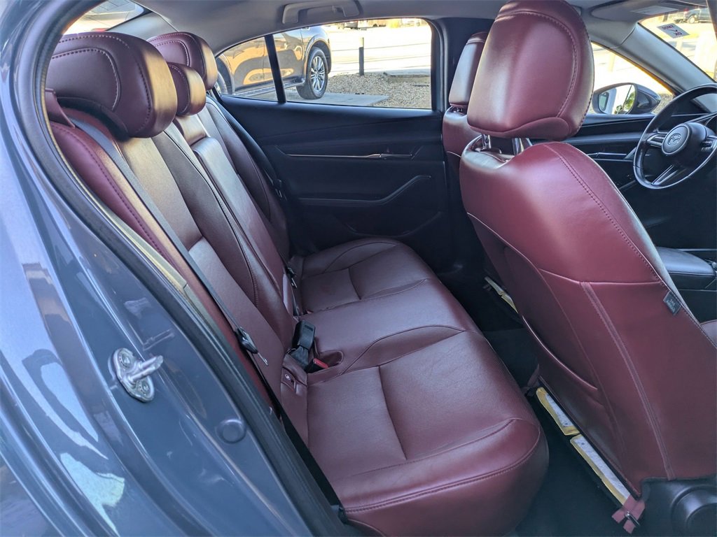 Used 2023 MAZDA MAZDA3 s image 30