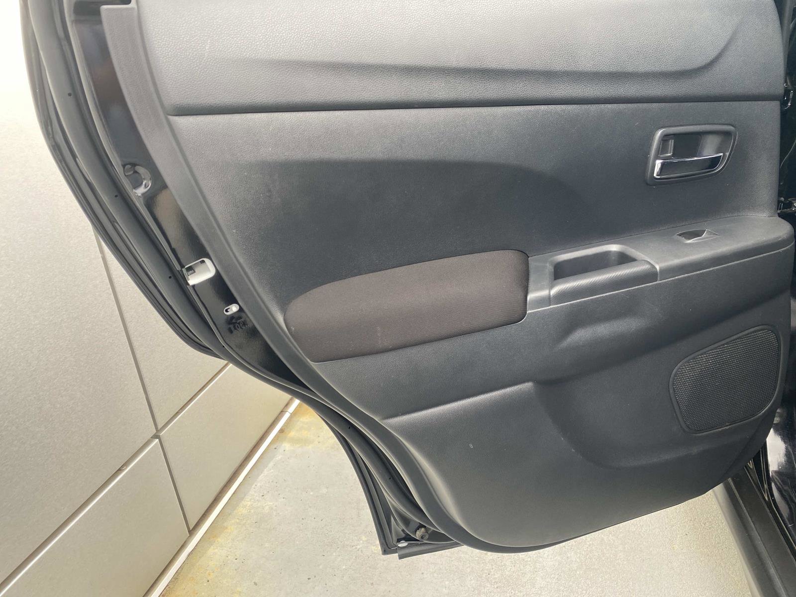 Used 2024 Mitsubishi Outlander Sport AWD image 11