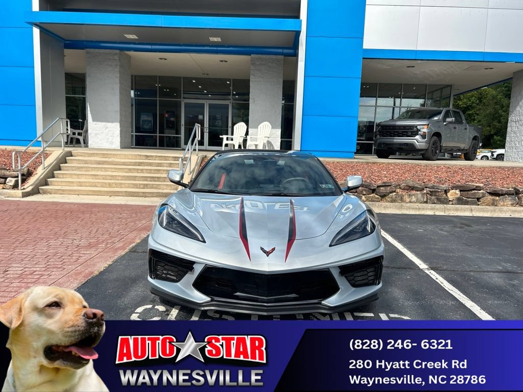 Used 2024 Chevrolet Corvette Stingray Convertible w/ 1LT RWD image 2