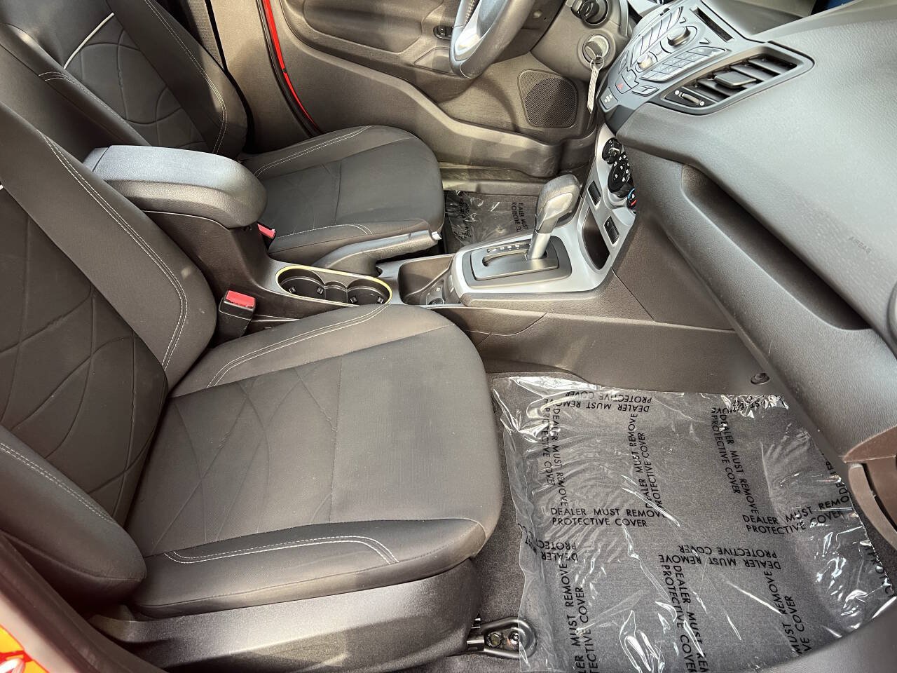 Used 2014 Ford Fiesta SE FWD image 10