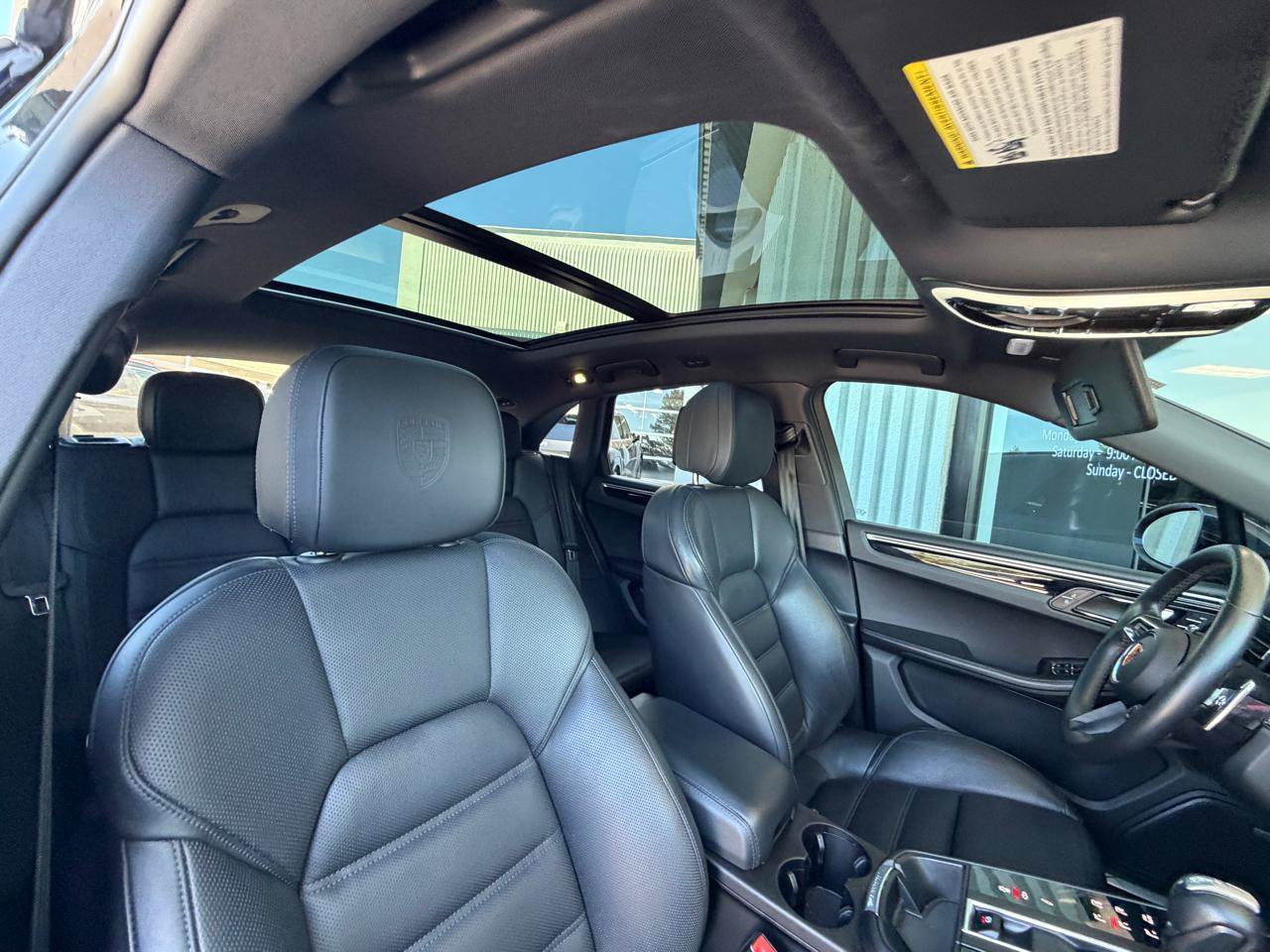 Used 2022 Porsche Macan S w/ Premium Package Plus AWD/4WD image 25