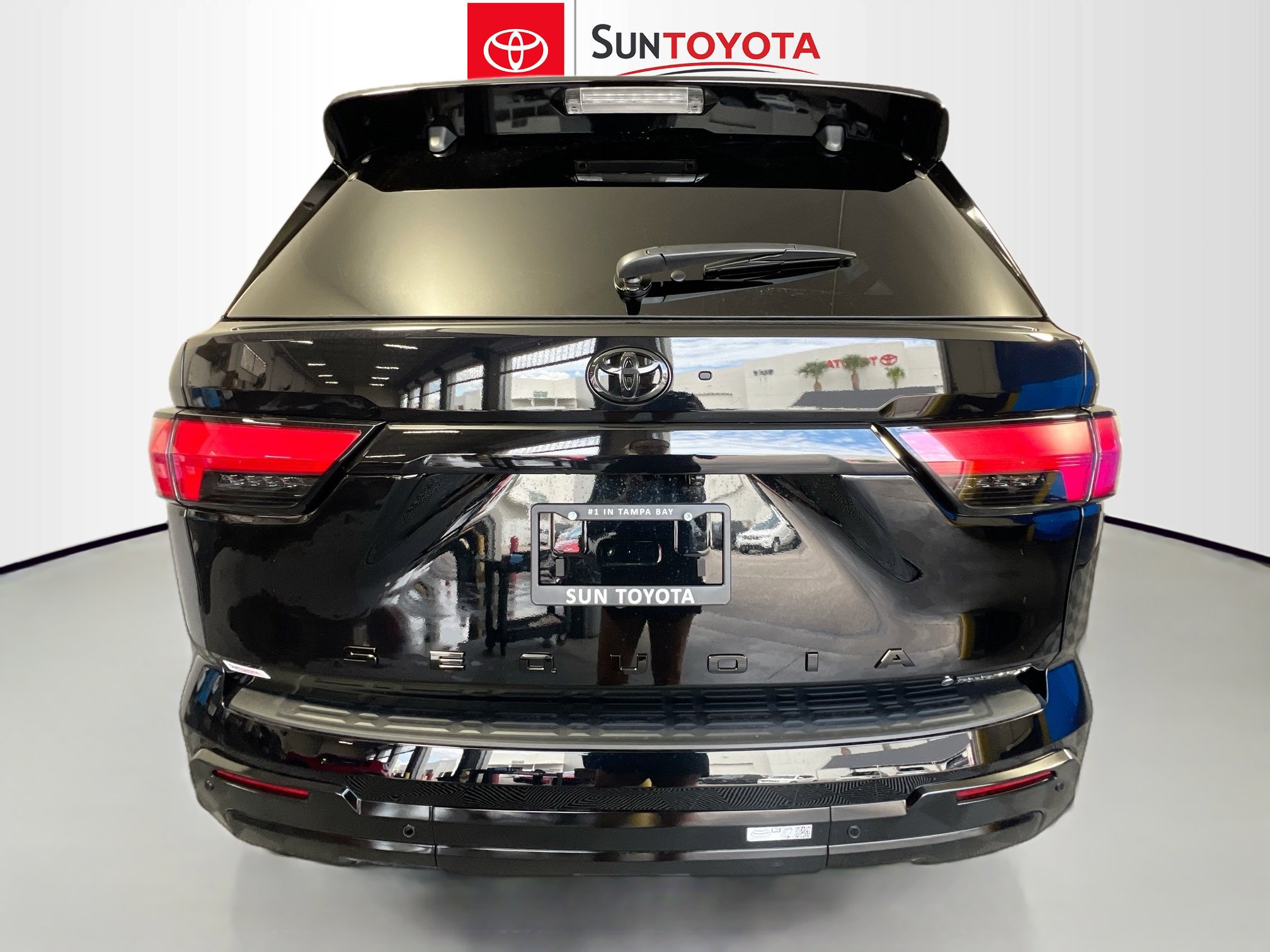 New 2026 Toyota Sequoia Platinum image 5
