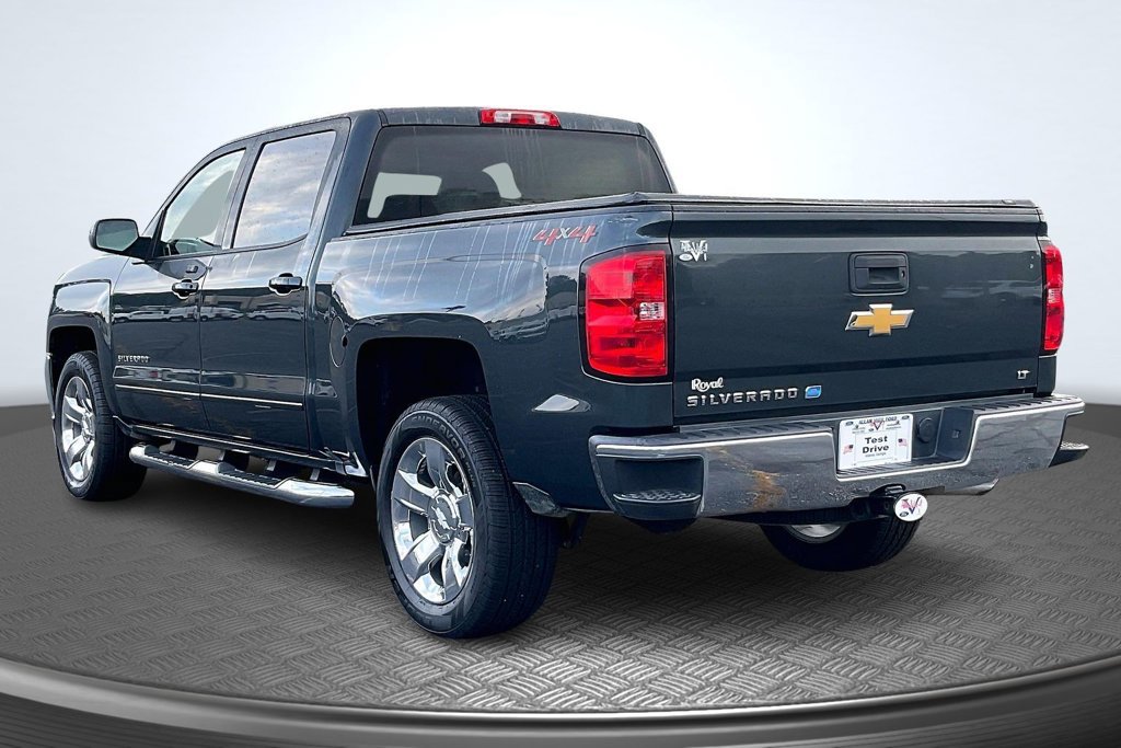 Used 2018 Chevrolet Silverado 1500 LT w/ LT Eassist Package AWD/4WD image 5